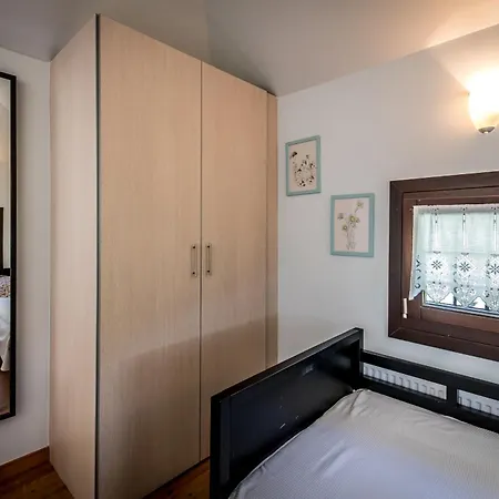 Nymfes Apartment Tsagarada Exterior photo